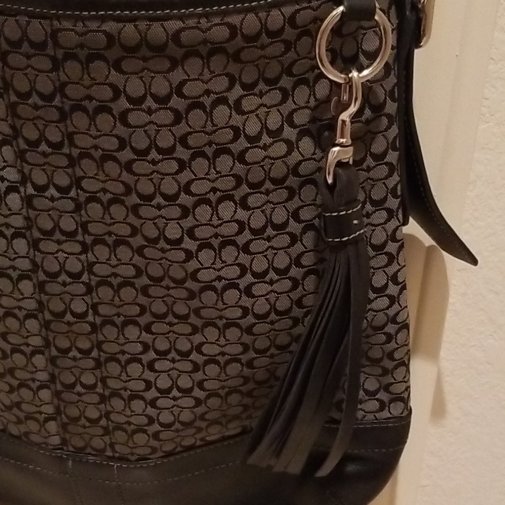Hand bag - Picture 5 of 9